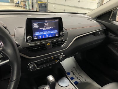 2021 Nissan Altima SR Intelligent AWD